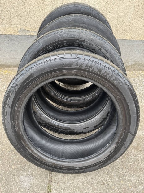 Ny�ri Gumik Dunlop 235/55 R20