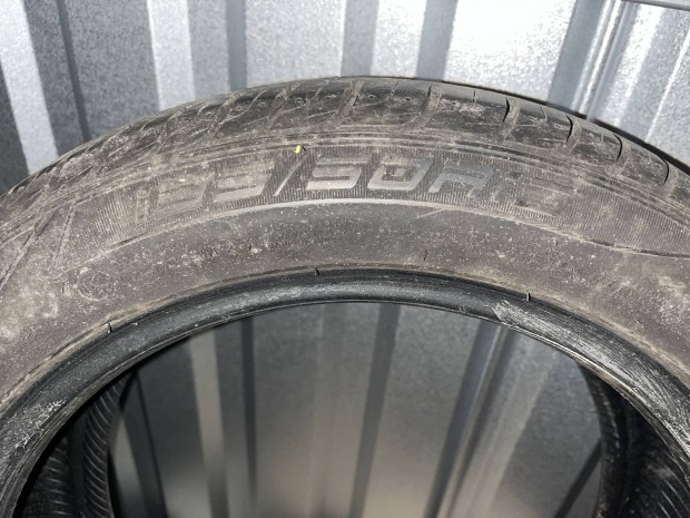 Ny�ri aut�gumik 195/50 R15 
