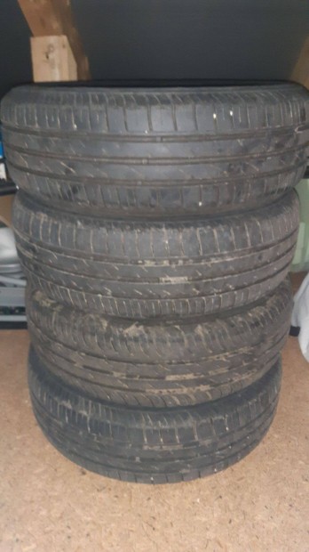 Nyri autgumik s felni