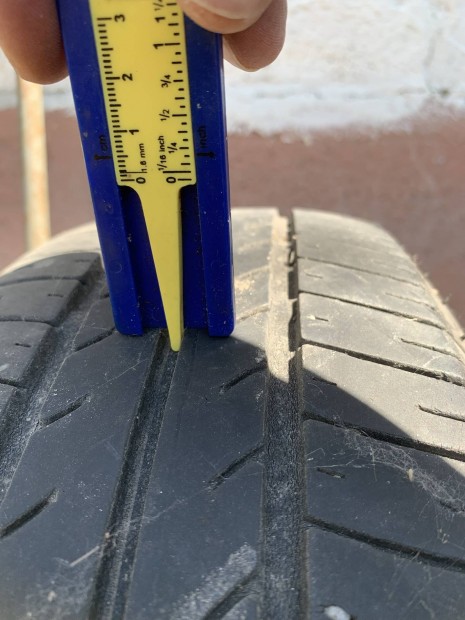 Nyári gumi 185/65-15 Bridgestone Ecopia