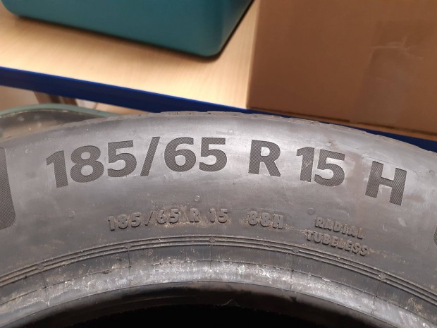 Nyri gumi 185/65 R15 Continental 23/20. heti 4 db Elad