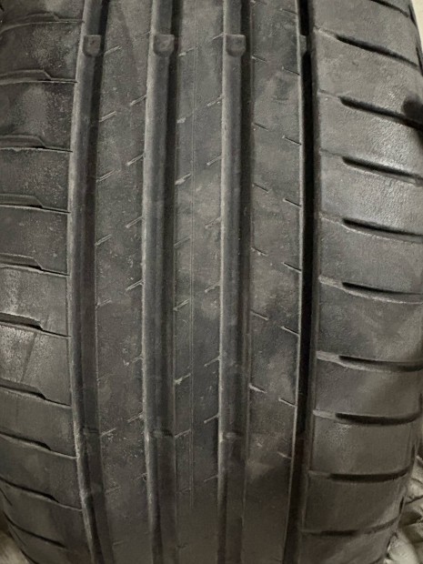 Nyári gumi 225/40 R19 Bridgestone