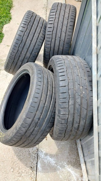 Nyári gumi 225/45 R17 Hankook