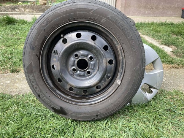 Ny�ri gumi Hankook 