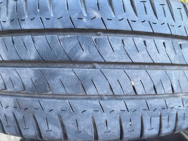 Nyári gumi Michelin Agilis 225/65R16C 112/110R