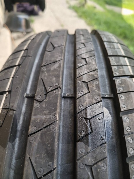 Nyri gumi, Debica Presto HP 2 185/65R15 88H