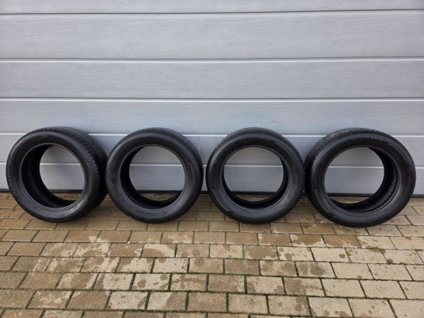 Nyri gumi dunlop 16 nyrigumi r16 205 205/55