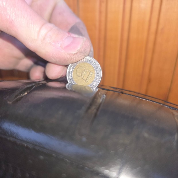 Ny�ri gumi felnivel