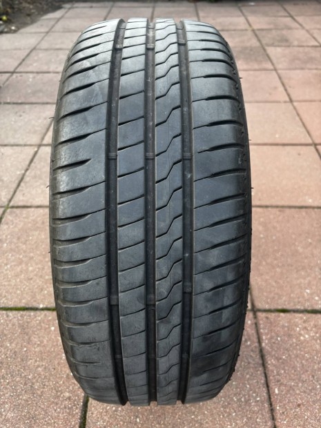 Nyári gumi garnitúra