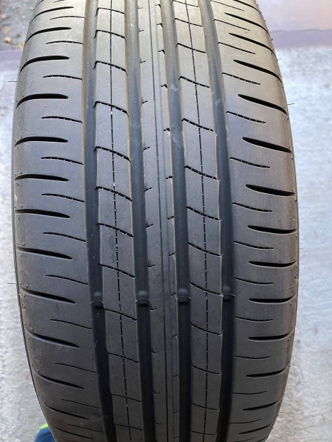 Ny�ri gumiabroncsok