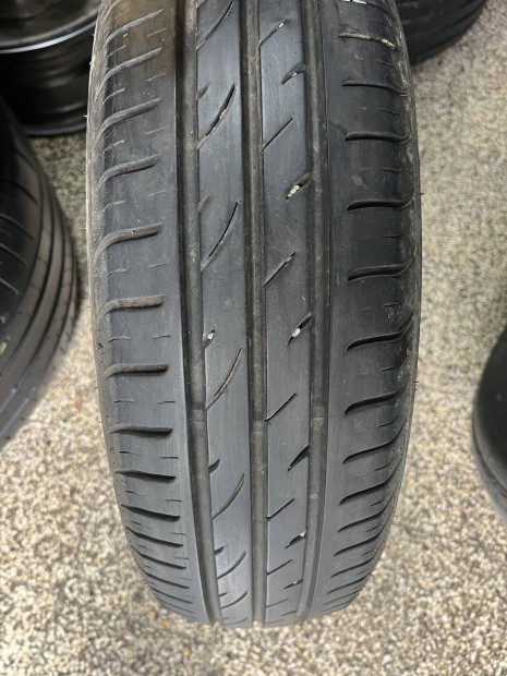 Nyári gumik 165/70R14 Nexen