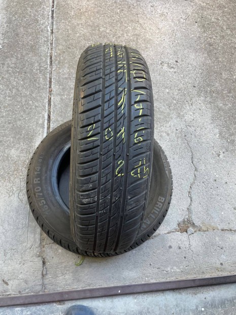 Nyri gumik 165/70 R14 mretben prban vihetk