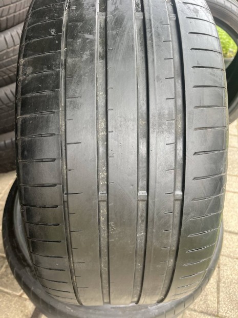 Nyári gumik 255/30R20 Falken