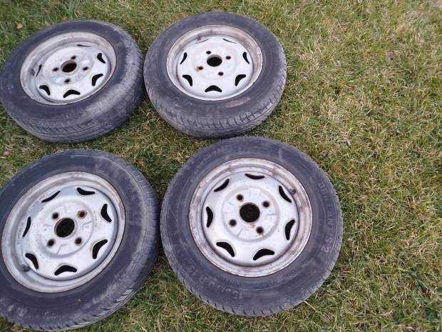 Nyri gumik felnivel eladk