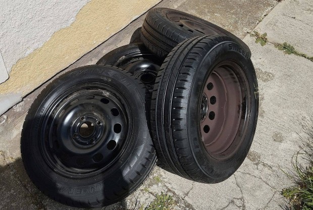 Nyári gumiszett 175/65 R14 + felnik