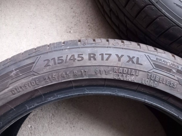 Nyrigumi 215/45R17 Nexen Barum