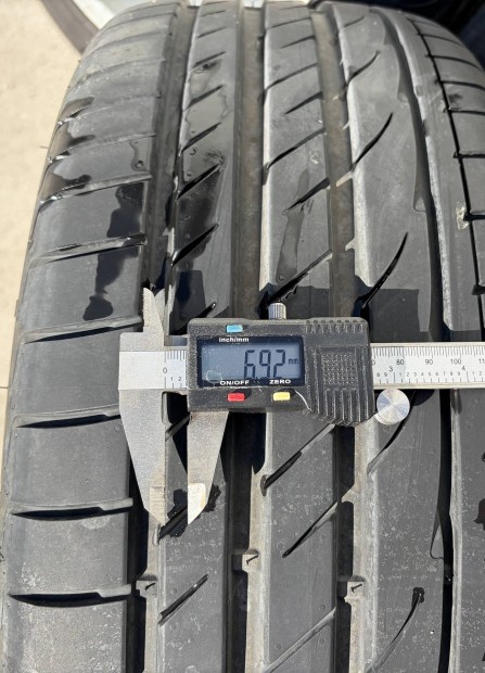 Nyárigumi Laufenn 225/45R17 újszerű