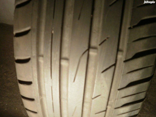 Nyárigumi Toyo Proxes CF2 SUV 225/65 R17 106V 2db