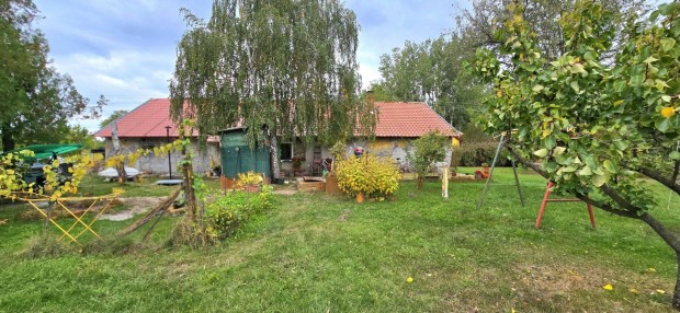 Ny�rsap�ton gazd�lkod�sra alkalmas tanya Elad�!