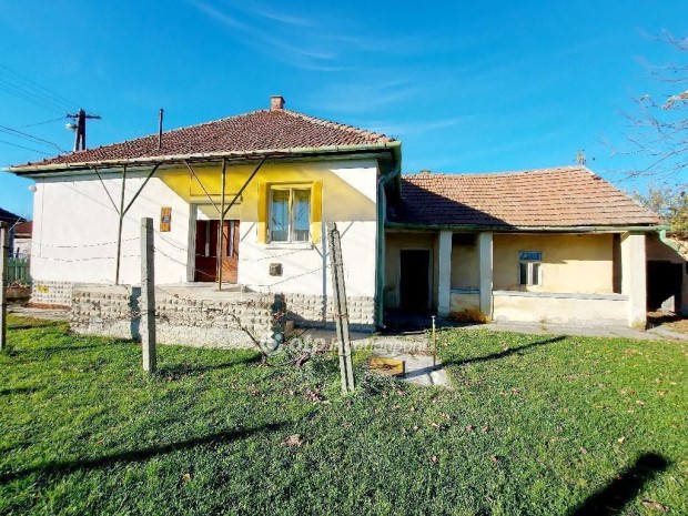 Ny�kl�dh�zai 87 nm-es h�z elad�