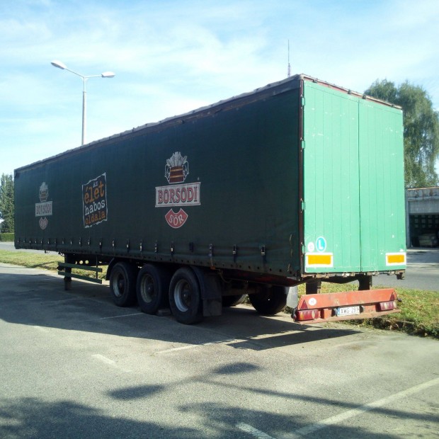 Nyerges ponyvs ptkocsi Kgel SN24. Forg. ideigl. kivont