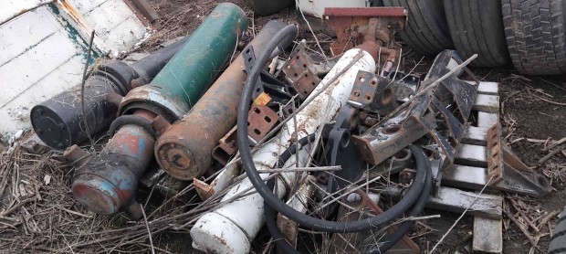 Nyerges p�tkocsi hidraulika munkahenger