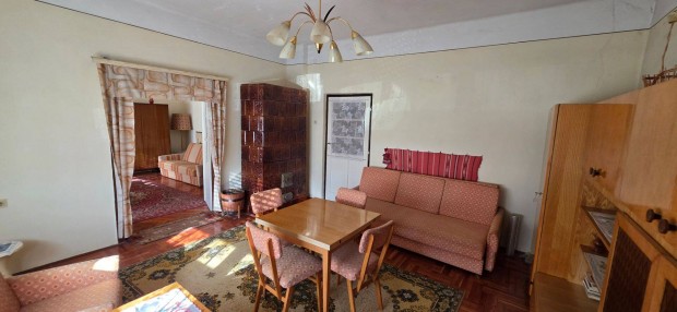 Ny�rb�torban 3 szob�s csal�di h�z elad� 14,9 milli� Ft-�rt