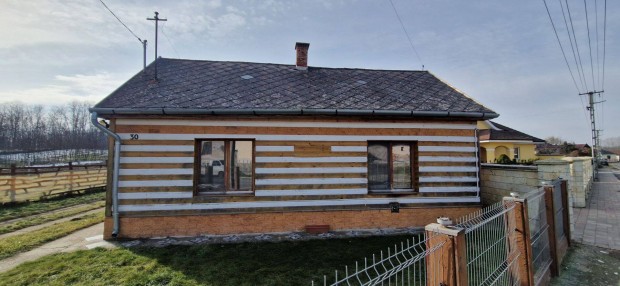 Nyrbogton azonnal kltzhet csaldi hz elad ra: 20,5 milli Ft