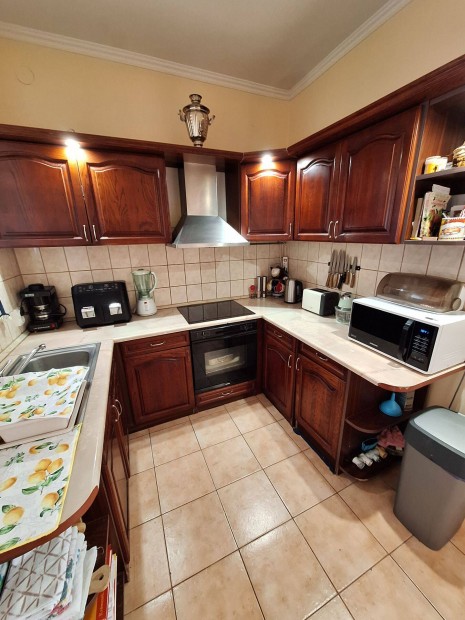 Ny�regyh�za Butyk�n Sz�p �llapot� Csal�di H�z Elad�