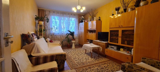 Nyíregyháza Ószőlő Utcán 1+2 Szobás Lakás Eladó