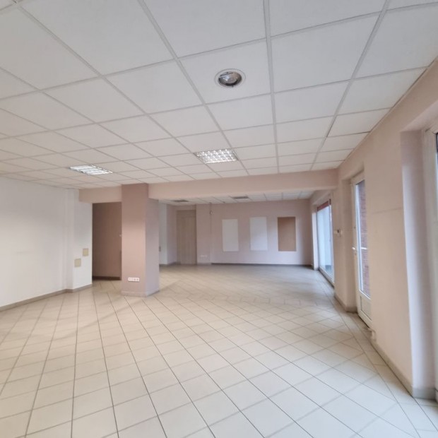 Ny�regyh�za, Ny�rPl�za k�zeli utca, 103 m2-es, �zlethelyis�g utcai