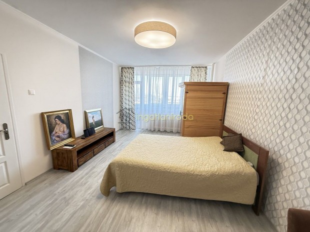 Ny�regyh�za - Egyetemek k�zel�ben - Lak�s - Elad�