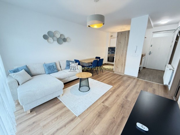 Ny�regyh�za - Malomkert - Lak�s - Kiad�