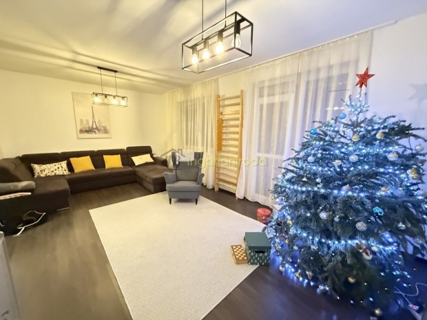 Ny�regyh�za - S�gv�ri kertv�ros - Sorh�z - Elad�