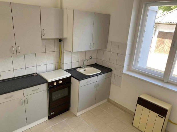 Ny�regyh�za belv�ros�ban ritkas�g! K�l�n is kiadhat� lak�s 64 m-en