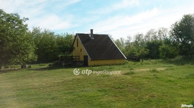 Ny�regyh�zai elad� 15000 nm-es telek