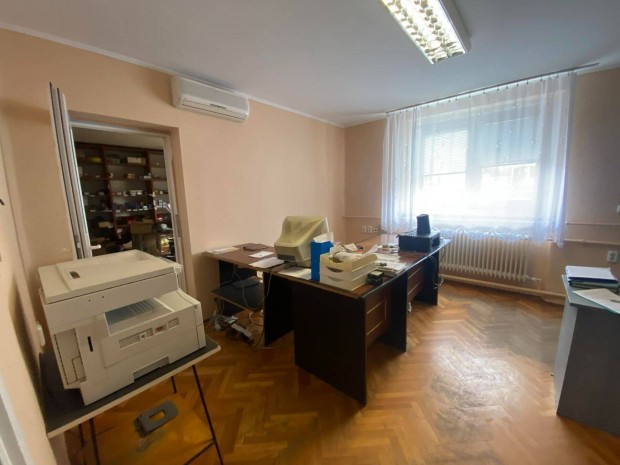 Ny�regyh�z�n, 197 nm alapter�let�, ipari ingatlan elad�!