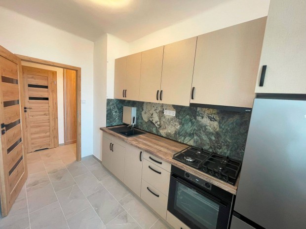 Ny�regyh�z�n, Egyetem K�zel�ben Fel�j�tott Lak�s Elad�