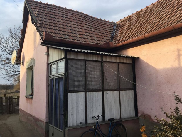 Nyírmártonfalva, Családi ház