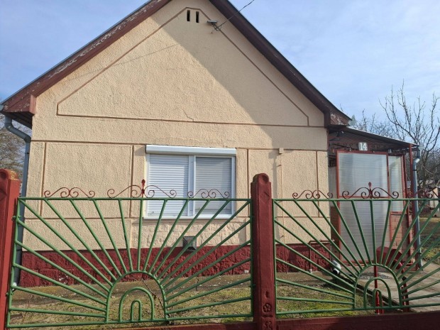 Ny�rm�rtonfalv�n elad� ingatlan