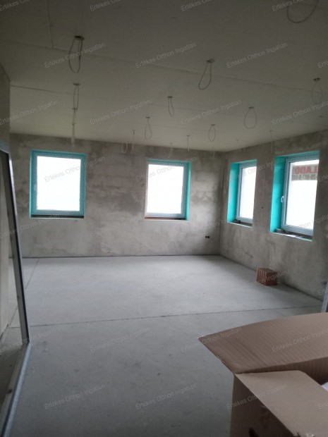 Ny�rsz�l�s egyik legkedveltebb r�sz�n csal�di h�z elad�