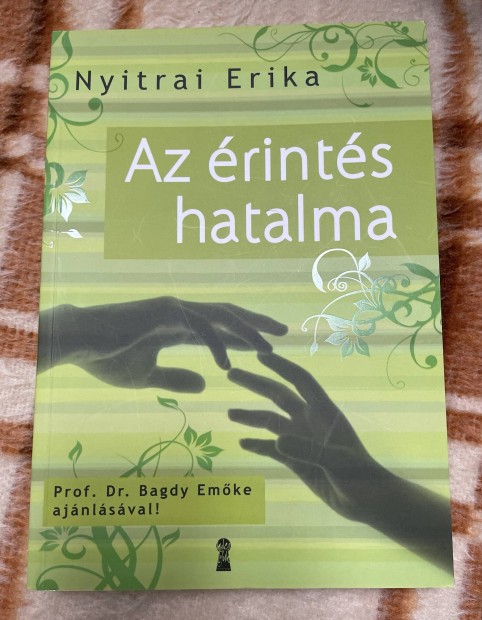 Nyitrai Erika: Az rints hatalma