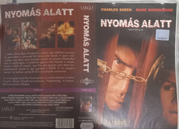 Nyoms alatt - thriller vhs- Charlie Sheen