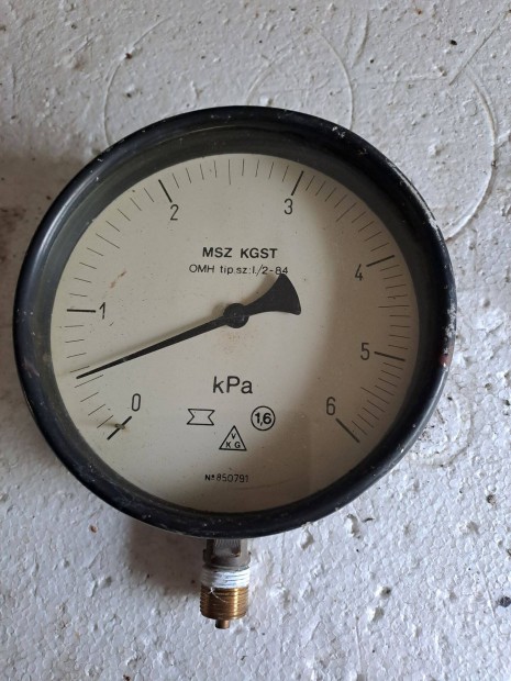 Nyomsmr 0-6 Kpa 160mm tmr , manomter feszmr 1/2"col