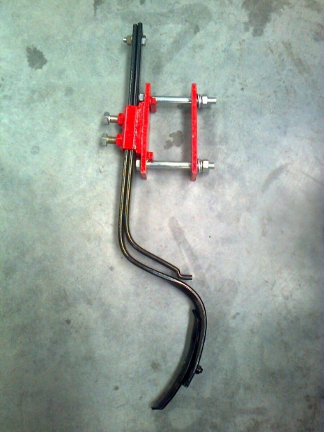 Nyomlaz�t� vet�g�pre, talajm�vel� eszk�zre