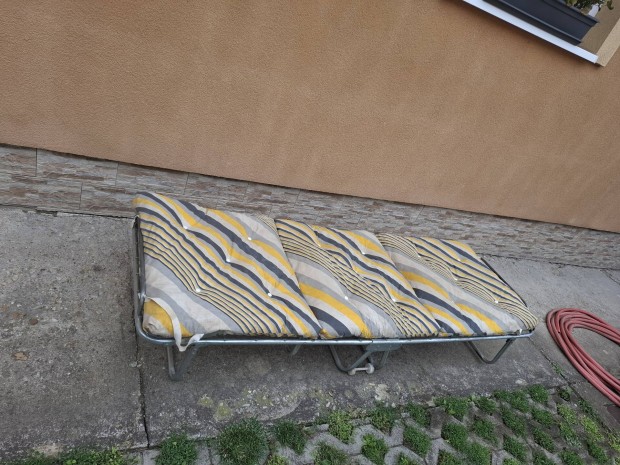 Nyuggy, retr napozgy j llapotban Hajdszoboszl