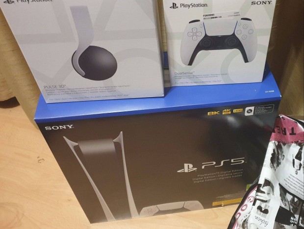 Nyugatinál: Playstation 5 / Ps5 (lemezes/digital) akár azonnal