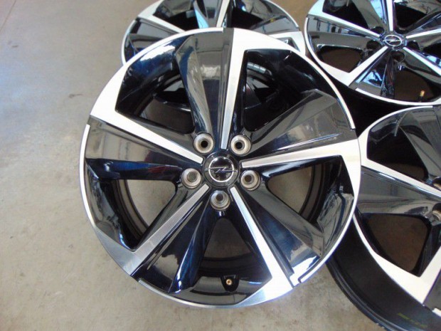 OPEL ASTRA (2021-) Felni