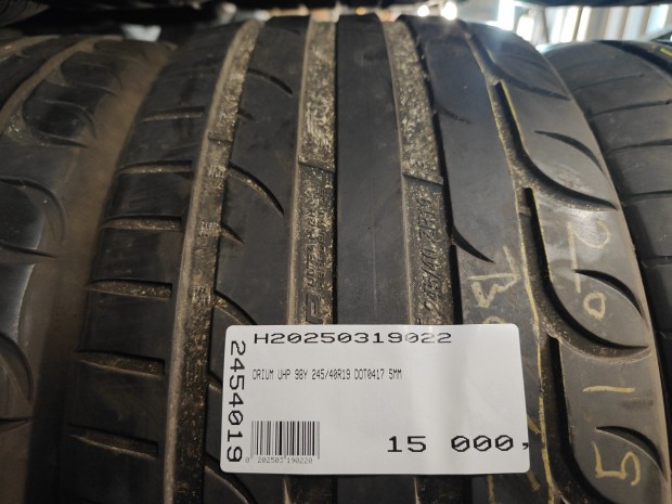 ORIUM UHP 98Y 245/40R19 DOT0417 5MM HASZNÁLT NYÁRIGUMI Y 98 |