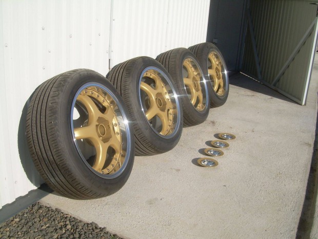 OZ ABT 18 COL 5X100, 5X112 Osztkrrel j Gumikkal